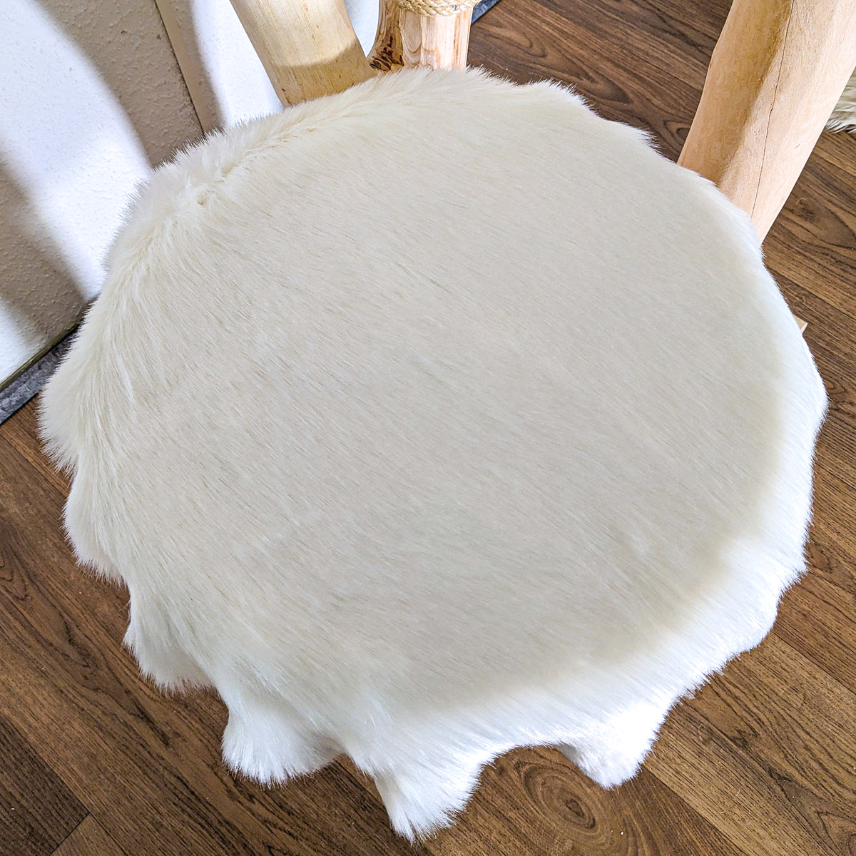 RESERVIERT - Naturkratzbaum 4548 Kratzbaum Natur Holz Design 165 cm hoch Katzenbaum