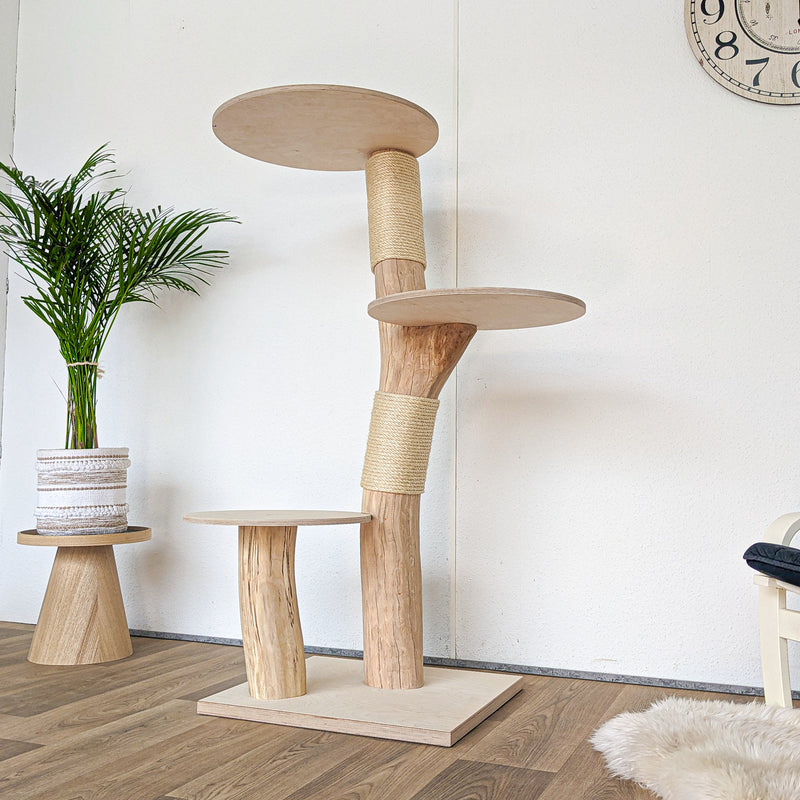 Naturkratzbaum 4567 Kratzbaum Natur Holz Design 145 cm hoch Katzenbaum