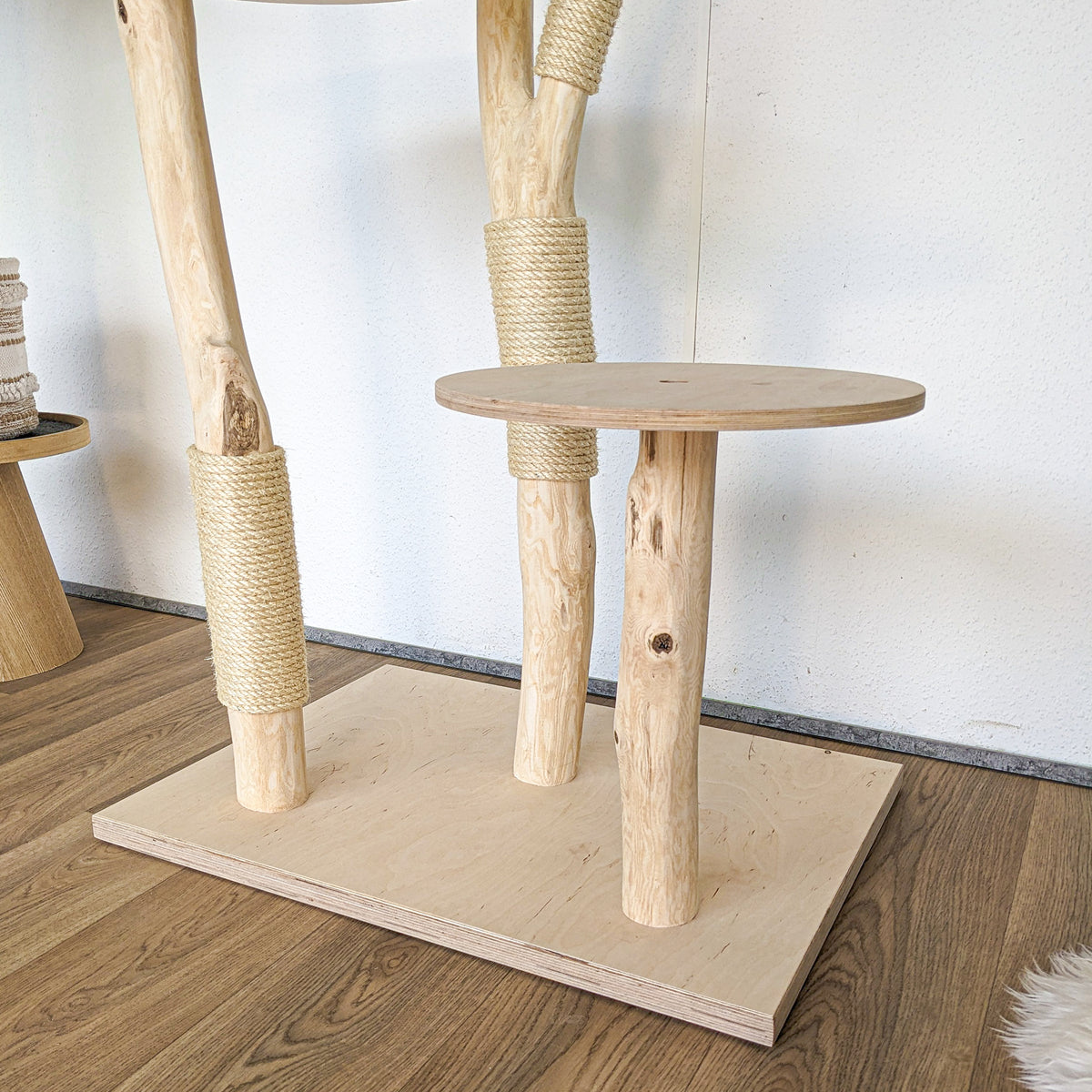 Naturkratzbaum 4569 Kratzbaum Natur Holz Design 175 cm hoch Katzenbaum