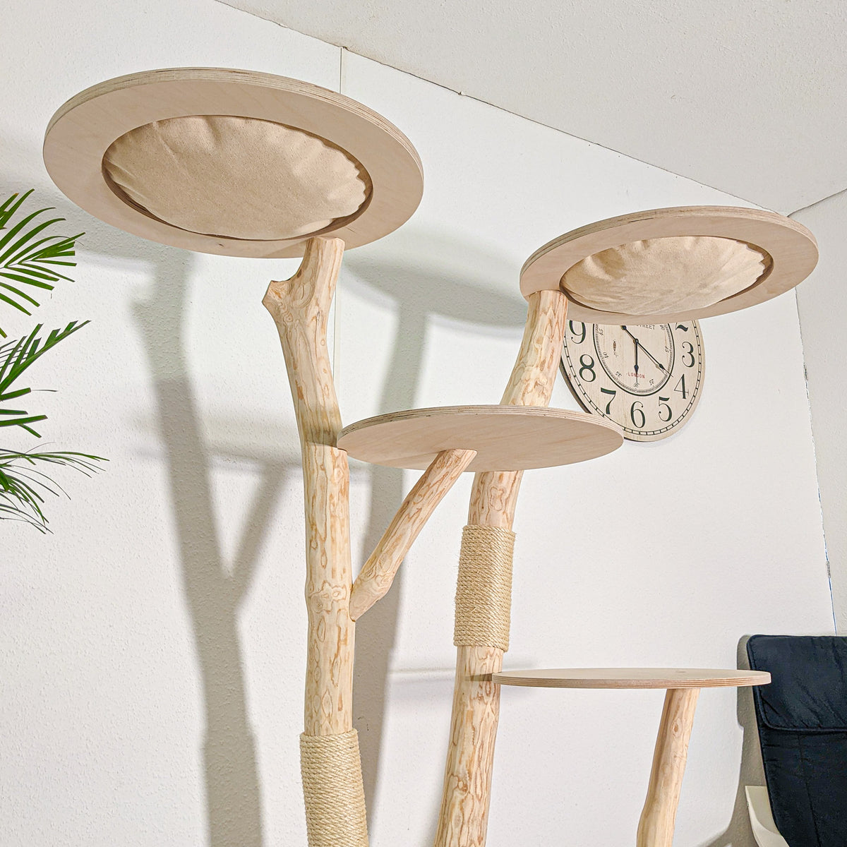 Naturkratzbaum 4583 Kratzbaum Natur Holz Design 172 cm hoch Katzenbaum