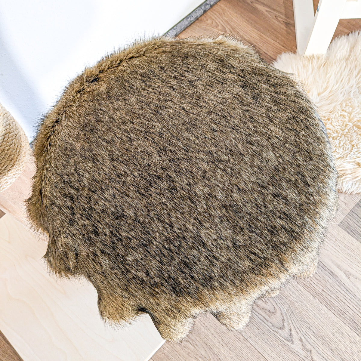 Naturkratzbaum 4599 Kratzbaum Natur Holz Design 135 cm hoch Katzenbaum