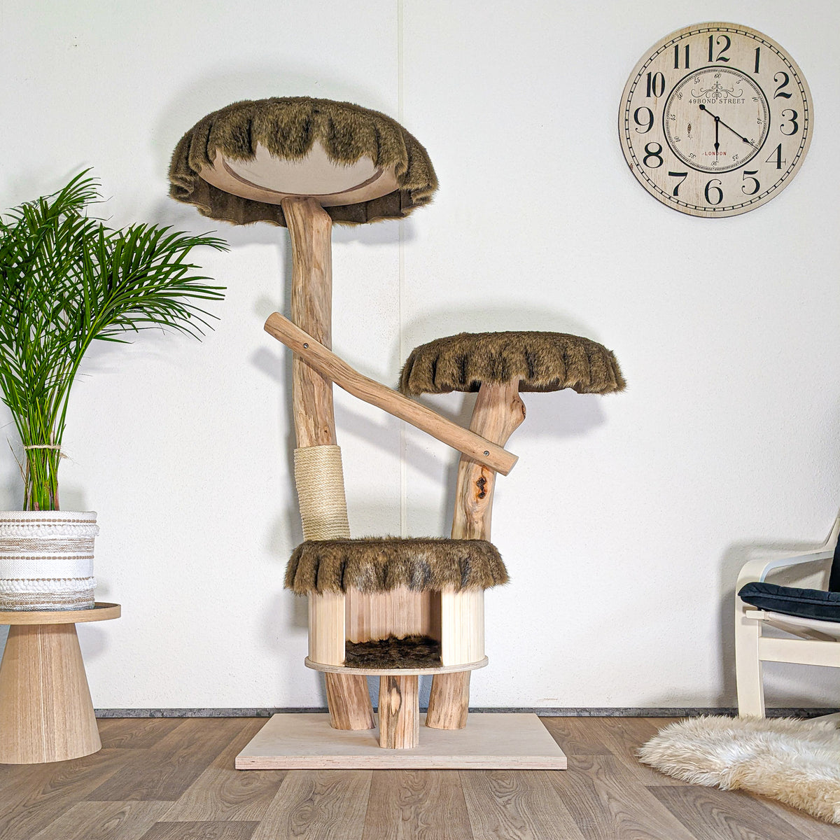 Naturkratzbaum 4602 Kratzbaum Natur Holz Design 155 cm hoch Katzenbaum