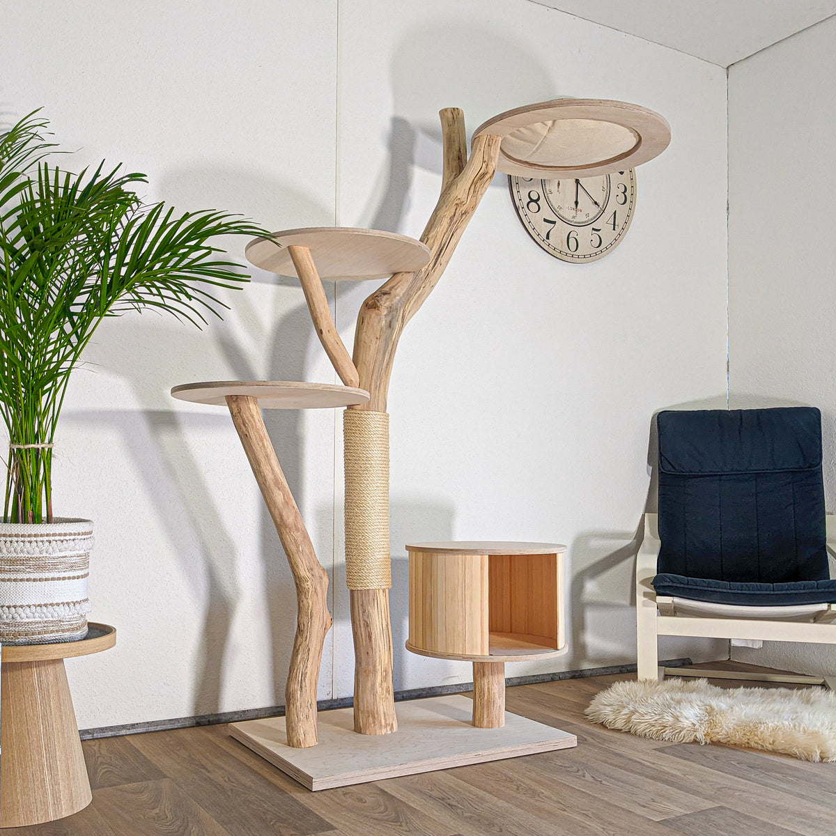Naturkratzbaum 4604 Kratzbaum Natur Holz Design 175 cm hoch Katzenbaum