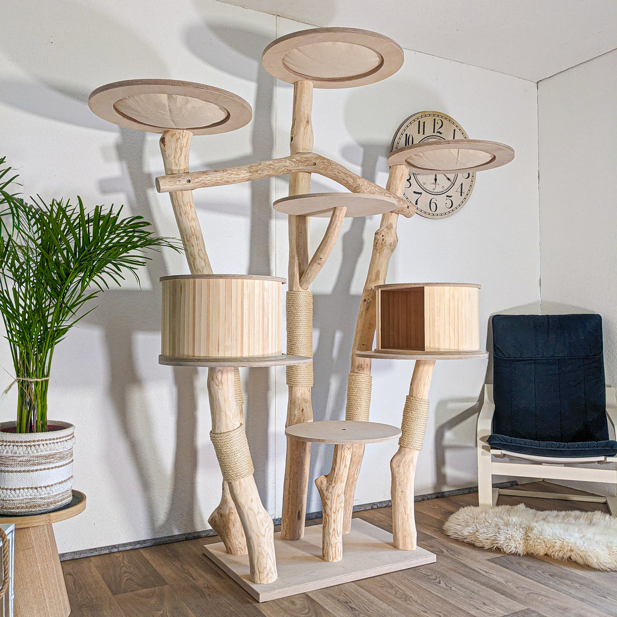 Naturkratzbaum 4607 Kratzbaum Natur Holz Design 205 cm hoch Katzenbaum