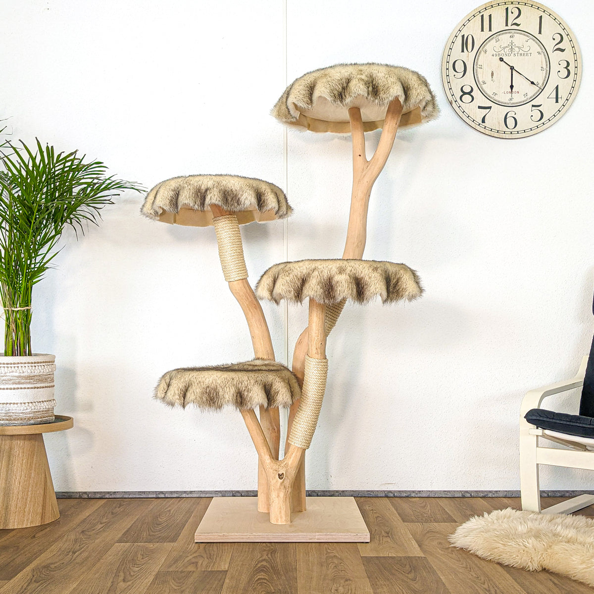 Naturkratzbaum 4611 Kratzbaum Natur Holz Design 158 cm hoch Katzenbaum