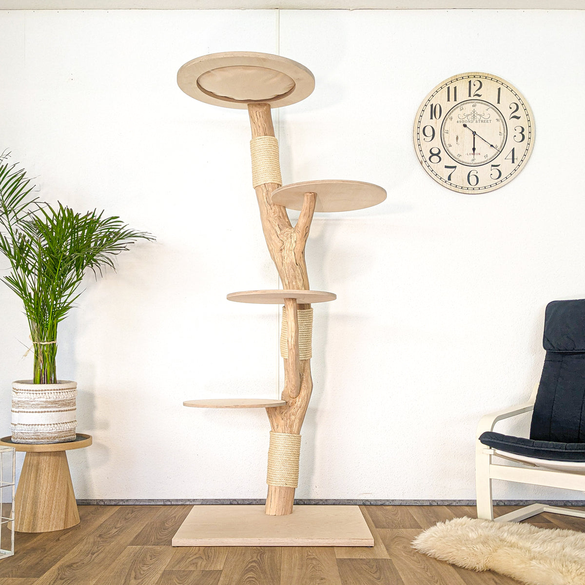 RESERVIERT + ÄNDERUNG - Naturkratzbaum 4613 Kratzbaum Natur Holz Design 190 cm hoch Katzenbaum