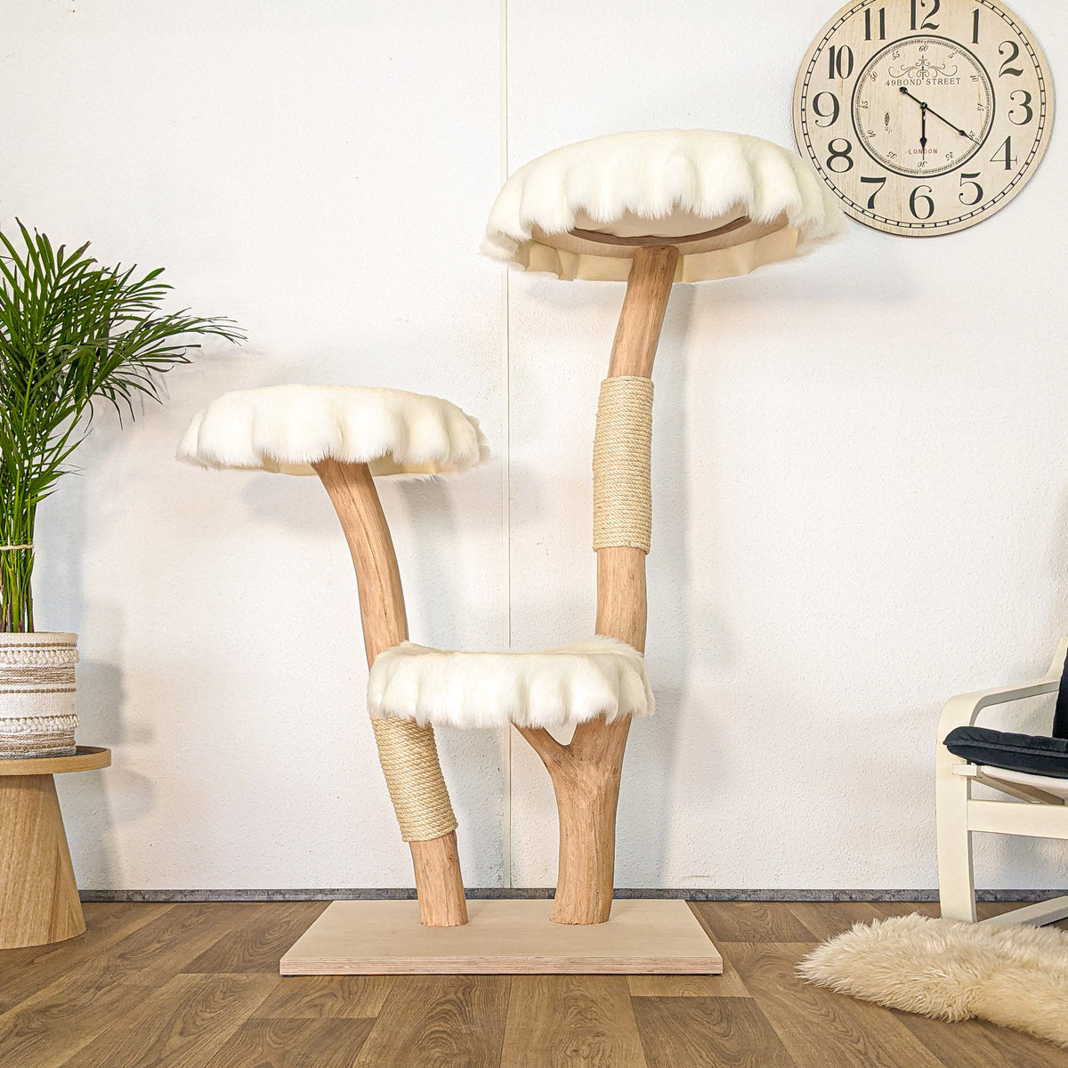 Naturkratzbaum 4615 Kratzbaum Natur Holz Design 147 cm hoch Katzenbaum