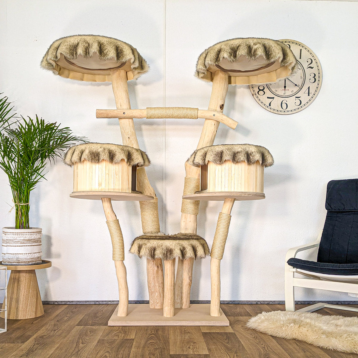Naturkratzbaum 4618 Kratzbaum Natur Holz Design 180 cm hoch Katzenbaum