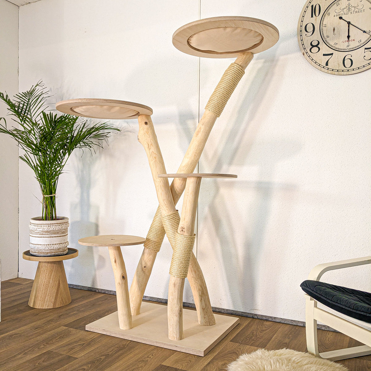 Naturkratzbaum 4620 Kratzbaum Natur Holz Design 170 cm hoch Katzenbaum