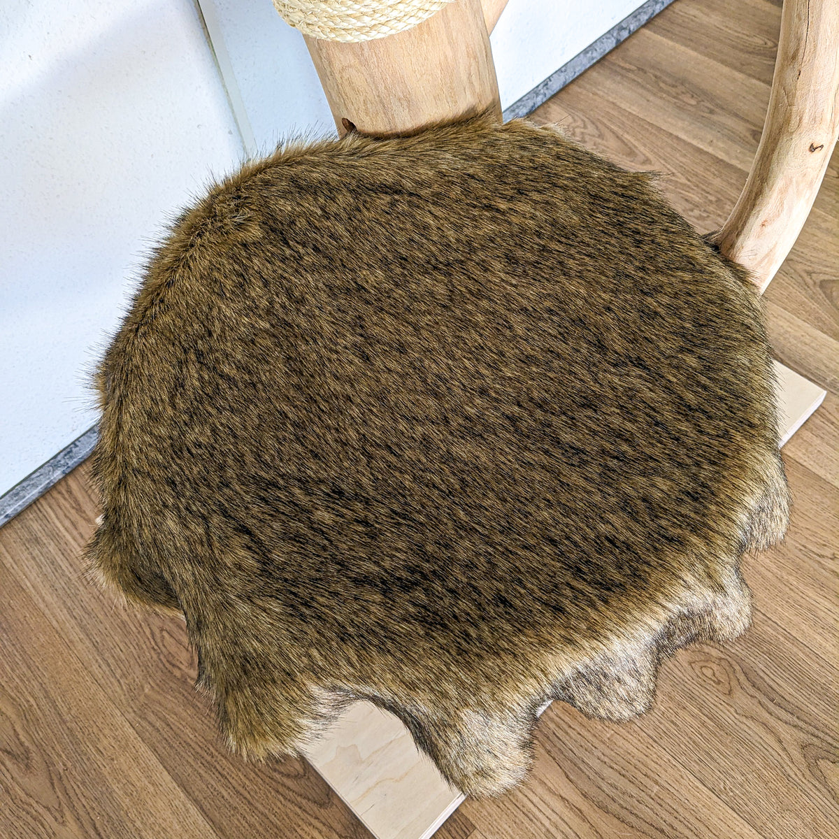 RESERVIERT - Naturkratzbaum 4621 Kratzbaum Natur Holz Design 185 cm hoch Katzenbaum