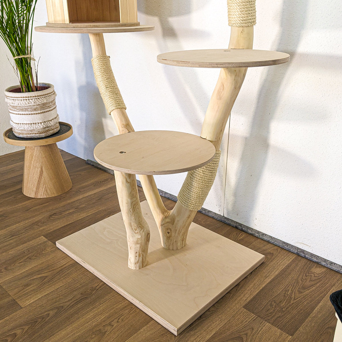 Naturkratzbaum 4623 Kratzbaum Natur Holz Design 152 cm hoch Katzenbaum