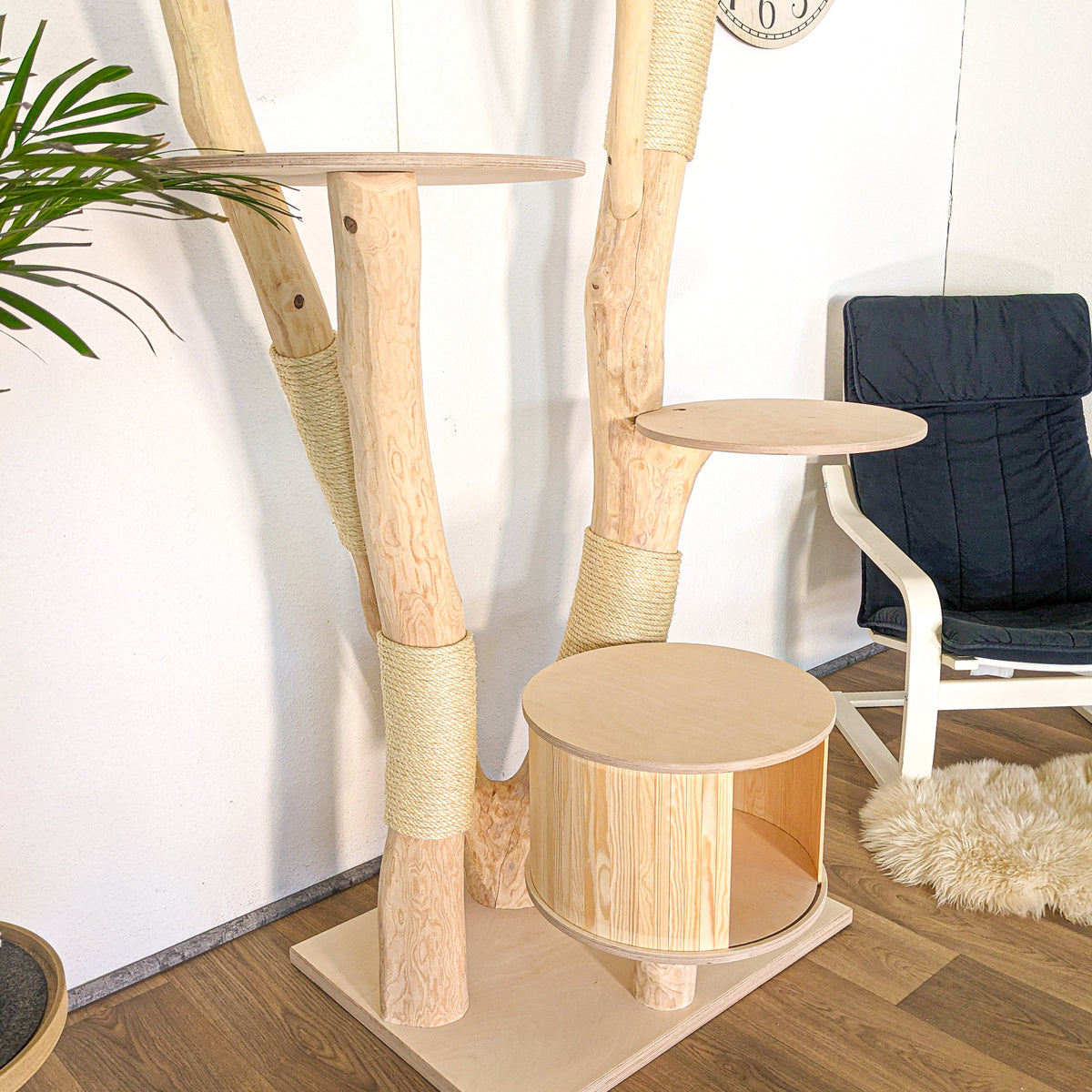 Naturkratzbaum 4627 Kratzbaum Natur Holz Design 200 cm hoch Katzenbaum