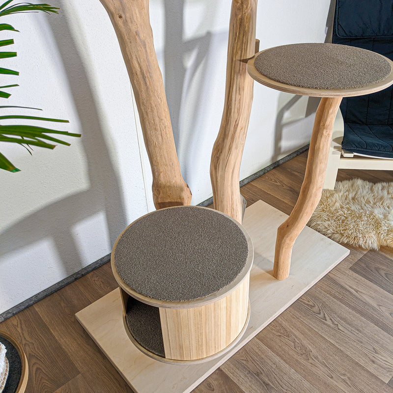 RESERVIERT - Naturkratzbaum KA082 Kratzbaum Natur Holz Design 175 cm hoch Katzenbaum