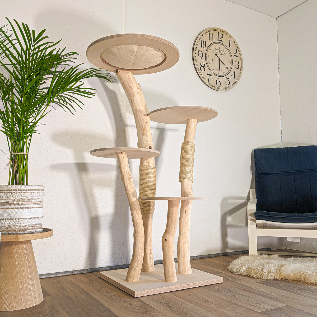 Naturkratzbaum 4595 Kratzbaum Natur Holz Design 145 cm hoch Katzenbaum