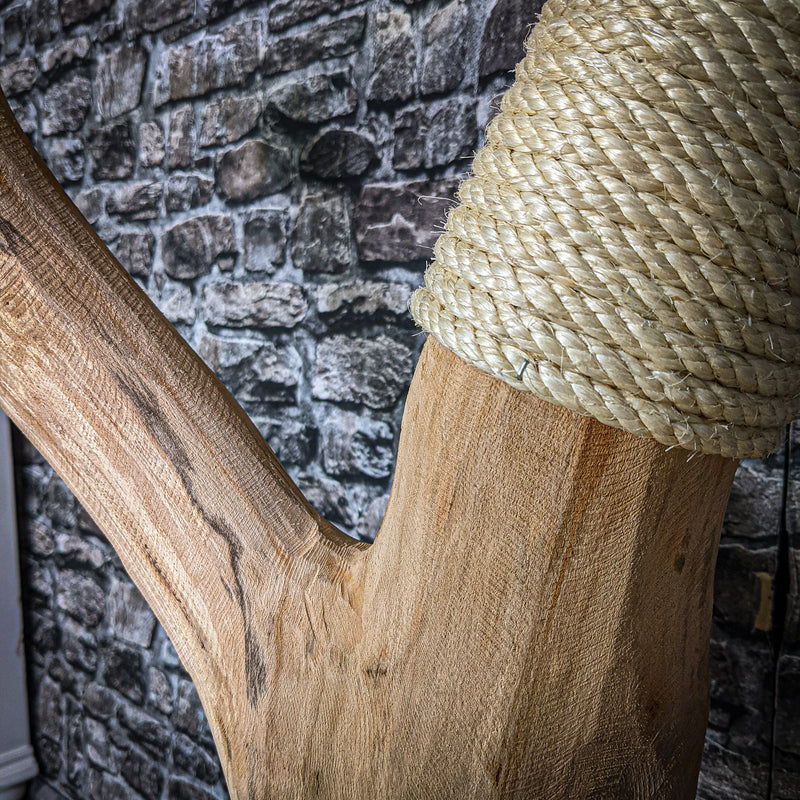 RESERVIERT - Naturkratzbaum 137 cm hoch Kratzbaum Natur Holz Design 2722 Katzenbaum